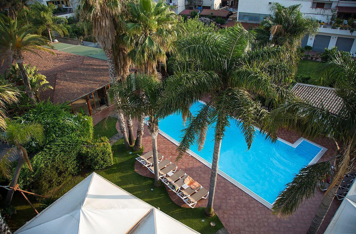 Hotel Redebora Torregrotta Zewnętrze zdjęcie