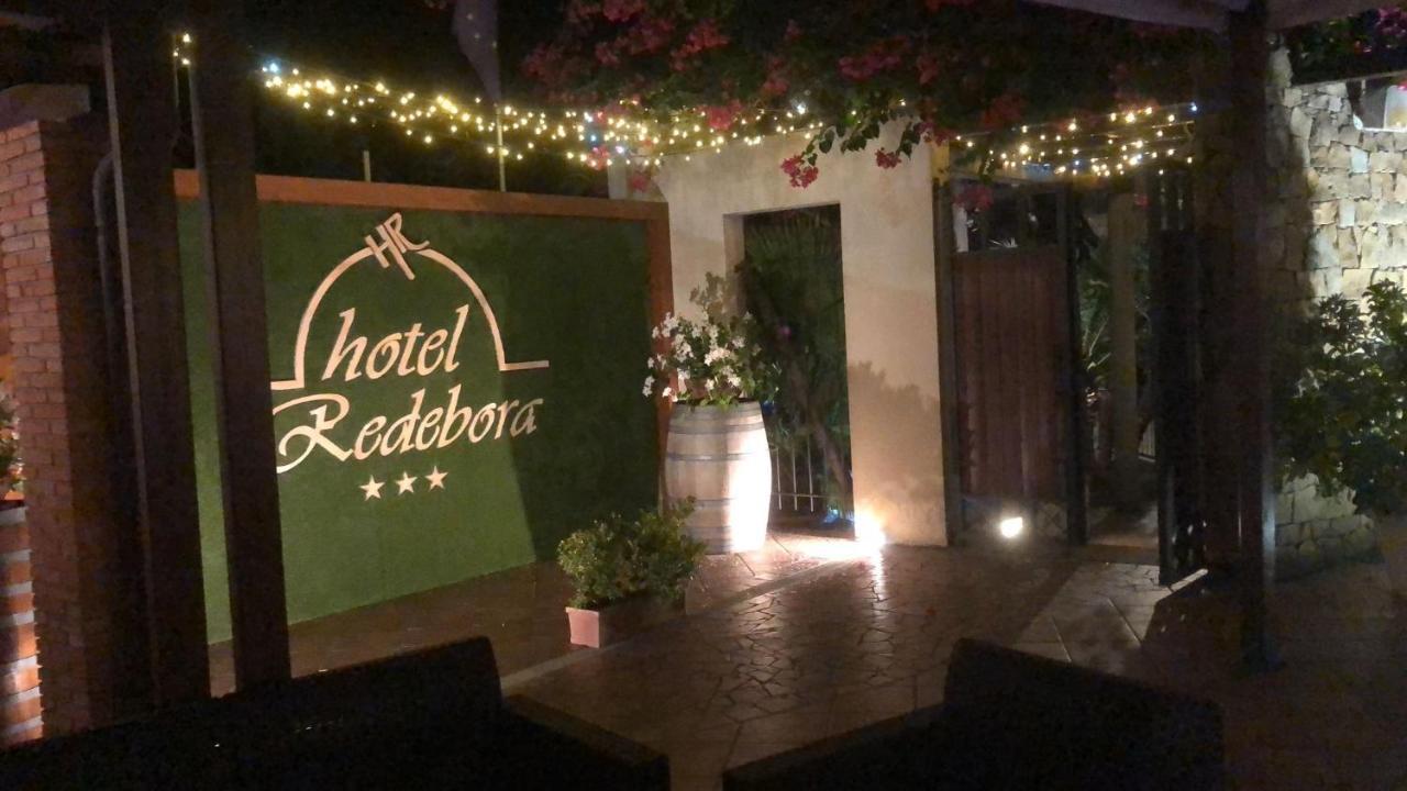 Hotel Redebora Torregrotta Zewnętrze zdjęcie