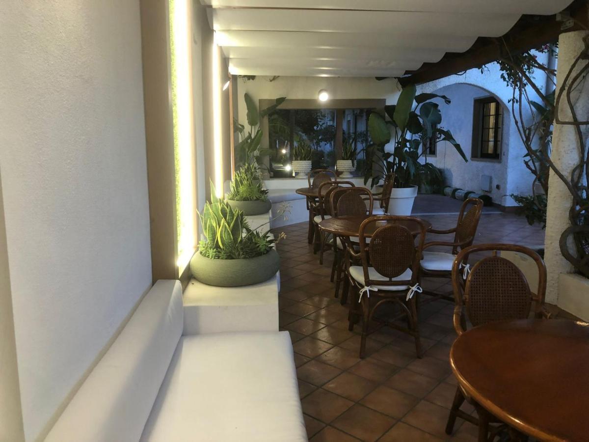 Hotel Redebora Torregrotta Zewnętrze zdjęcie