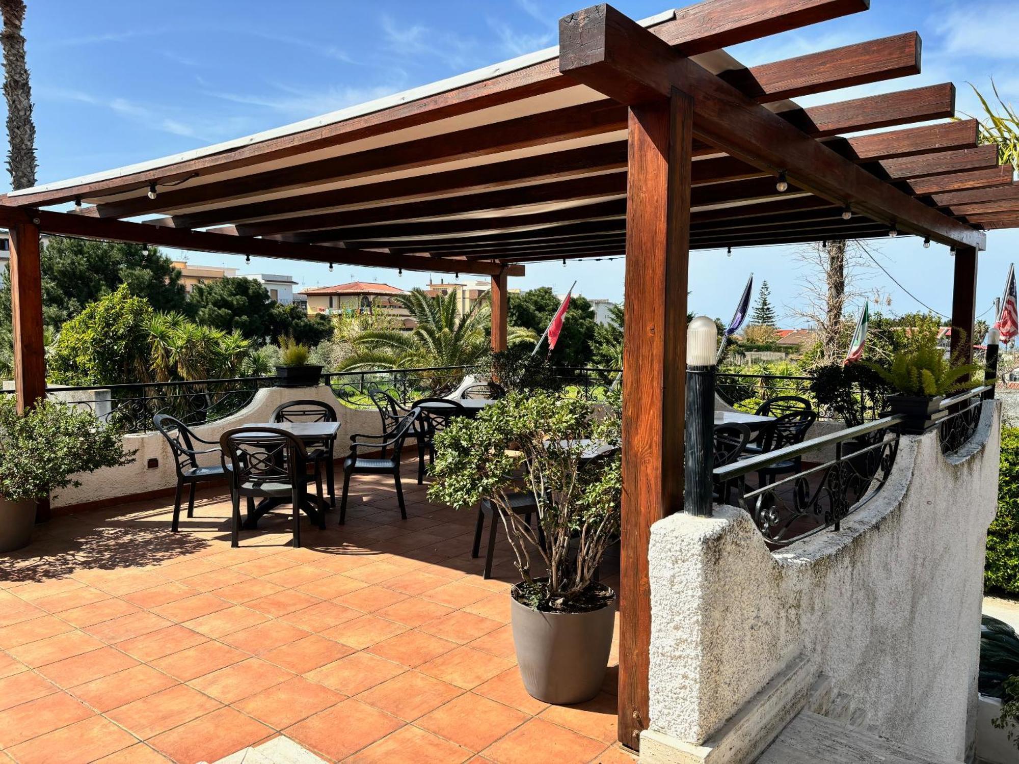 Hotel Redebora Torregrotta Zewnętrze zdjęcie