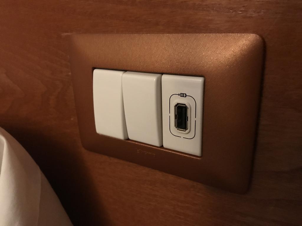 Hotel Redebora Torregrotta Zewnętrze zdjęcie